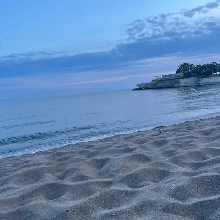 Amin Rana E Hedhun Apartmán Shëngjin